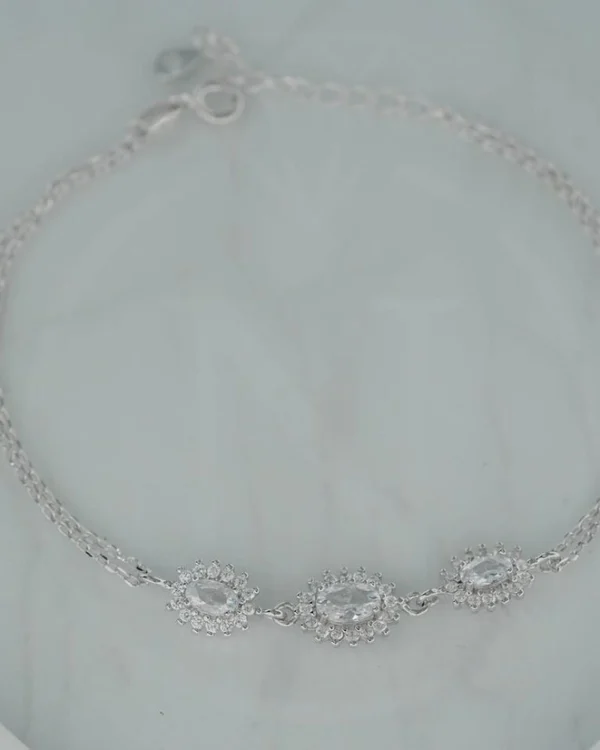 SREBRNA NARUKVICA S CIRKONIMA (S251207-193734)