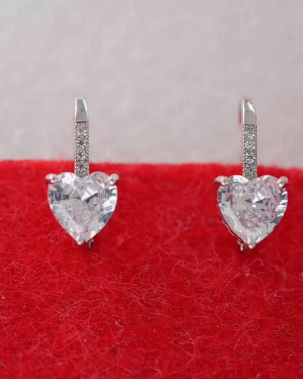 SREBRNE NAUŠNICE S CIRKONIMA - SRCE (S251208-131154)