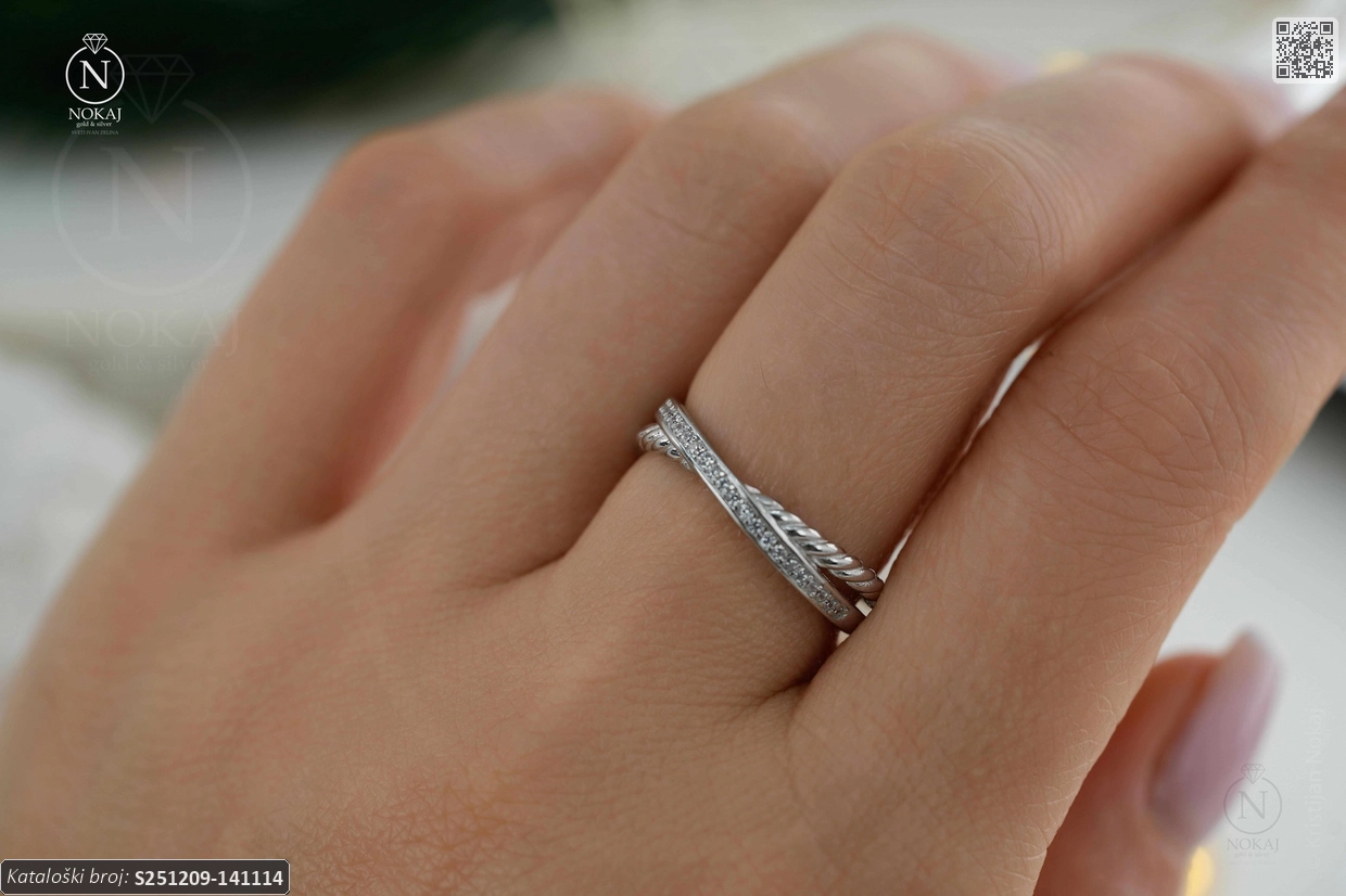 SREBRNI PRSTEN S CIRKONIMA (S251209-141114)
