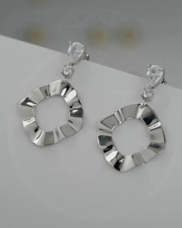 SREBRNE NAUŠNICE S CIRKONIMA (S251209-185016)