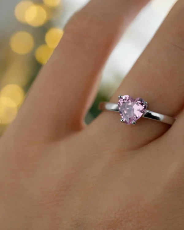 SREBRNI PRSTEN S CIRKONOM (S251209-185850)