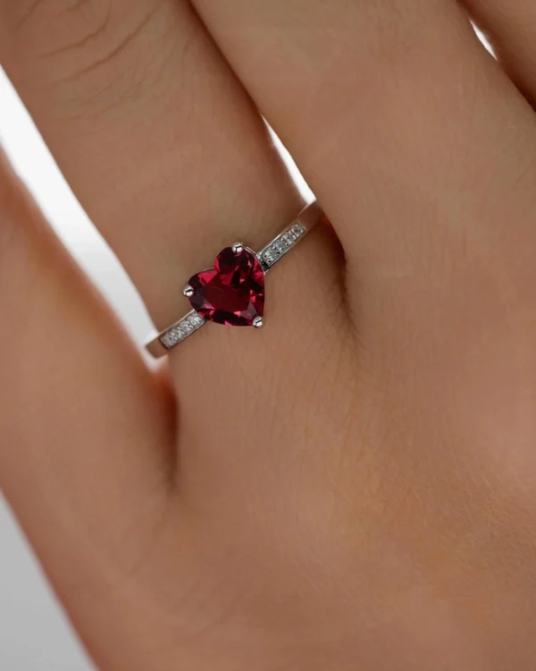 SREBRNI PRSTEN S CIRKONIMA - SRCE (S251209-194231)