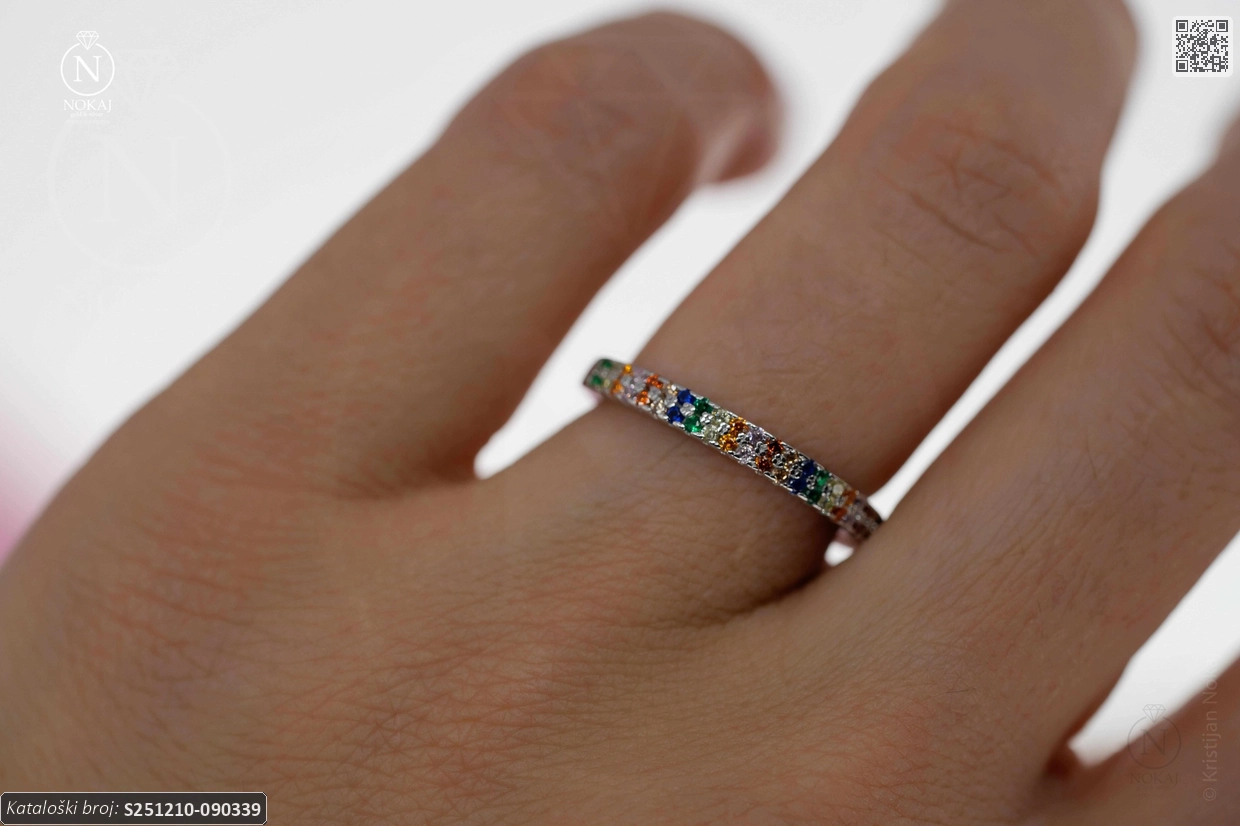 SREBRNI PRSTEN S CIRKONIMA (S251210-090339)