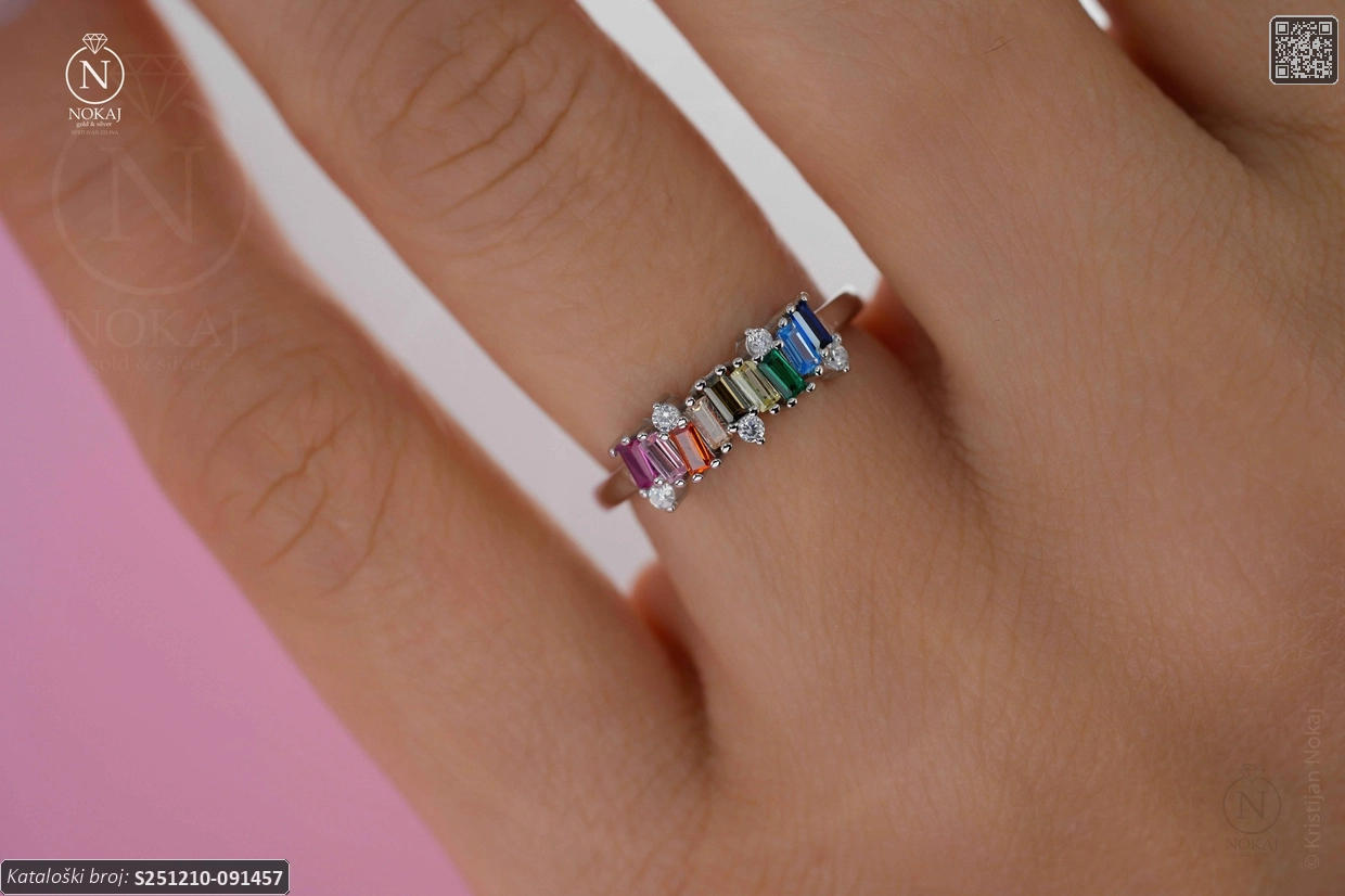 SREBRNI PRSTEN S CIRKONIMA (S251210-091457)