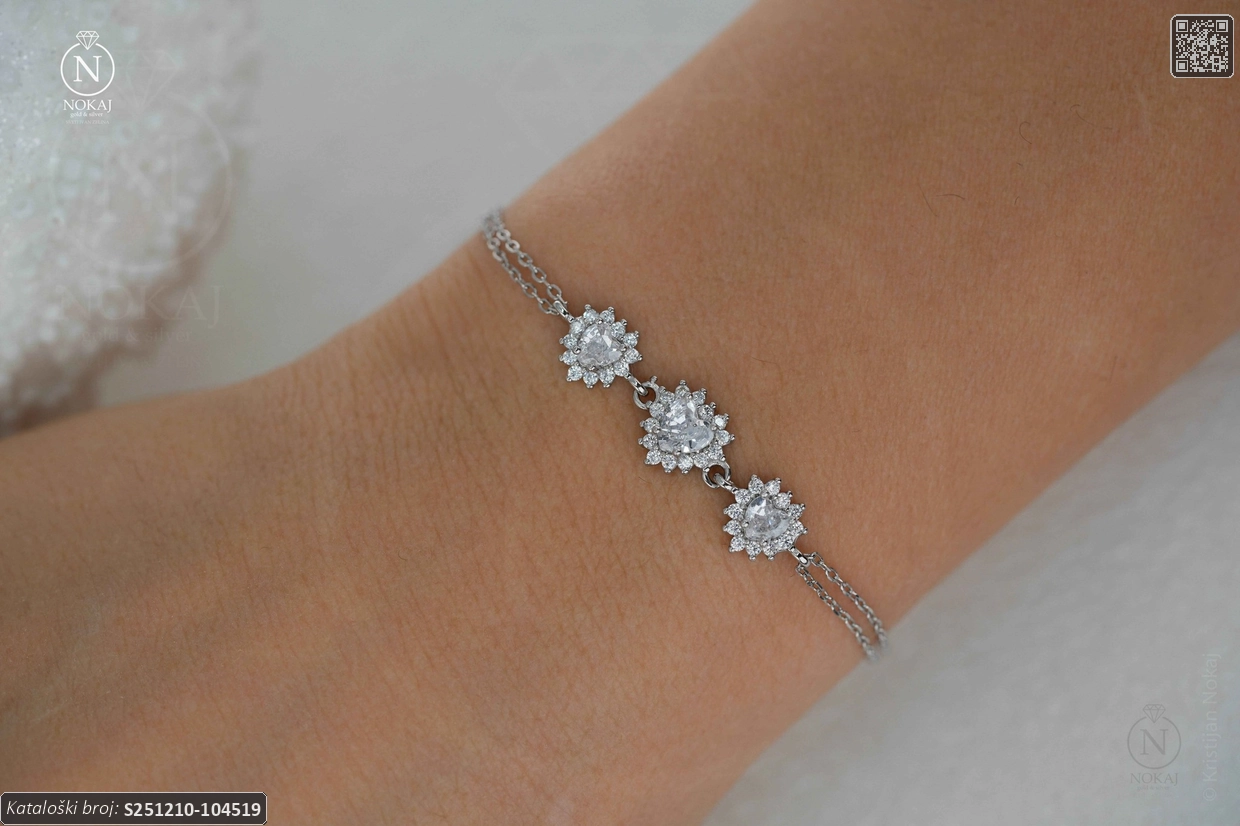 SREBRNA NARUKVICA S CIRKONIMA - SRCE (S251210-104519)