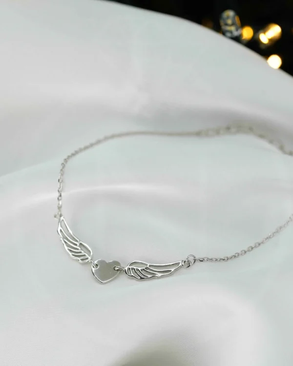 SREBRNA OGRLICA - SRCE (S251210-130938)