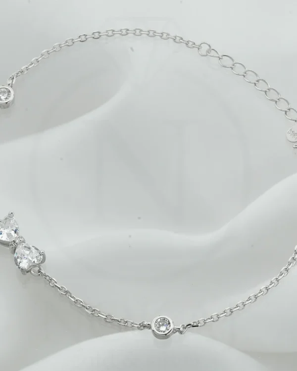 SREBRNA NARUKVICA S CIRKONIMA - SRCE (S251212-124723)