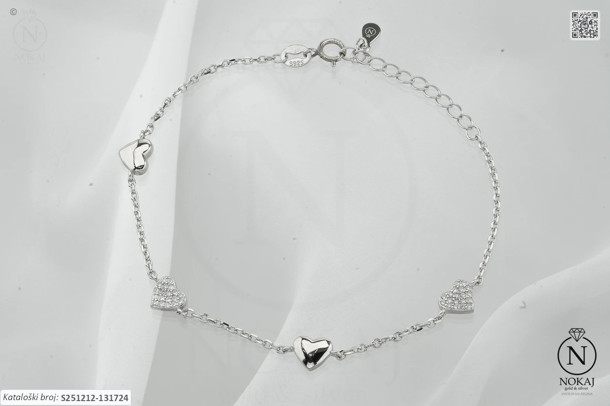 SREBRNA NARUKVICA S CIRKONIMA - SRCE (S251212-131724)