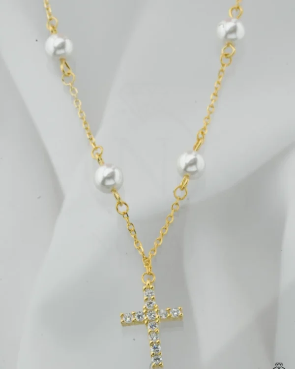 SREBRNA OGRLICA S BISERIMA - KRIŽ (S251213-101211)