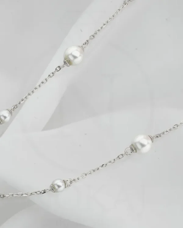 SREBRNA OGRLICA S BISERIMA (S251213-130111)