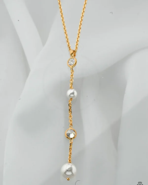 SREBRNA OGRLICA S BISERIMA (S251213-142924)