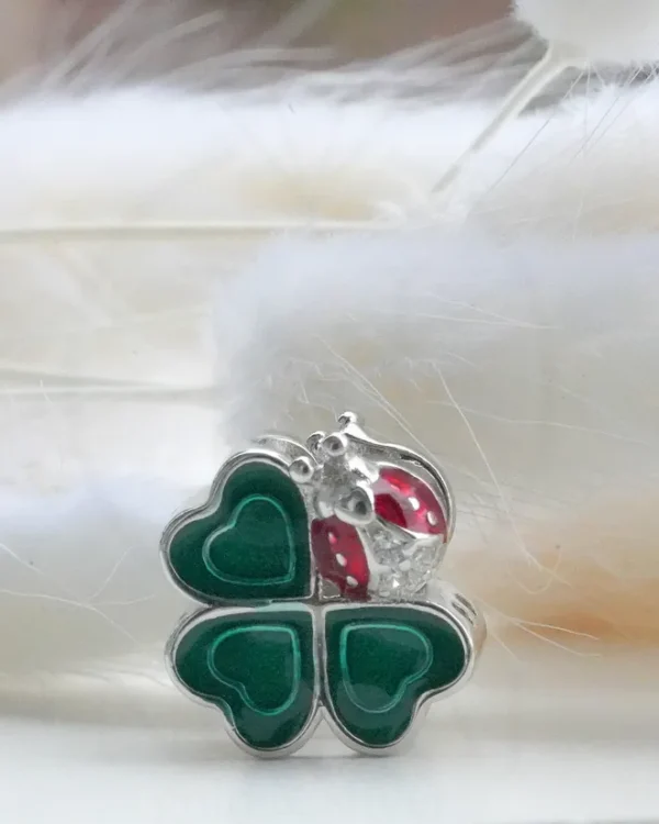 SREBRNI PRIVJESAK S CIRKONIMA - DJETELINA (S251217-174158)