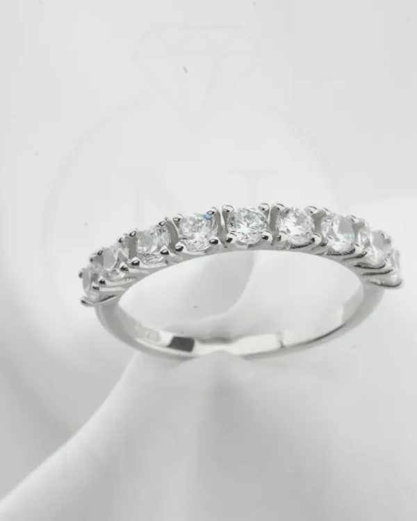 SREBRNI PRSTEN S CIRKONIMA (S251219-191259)