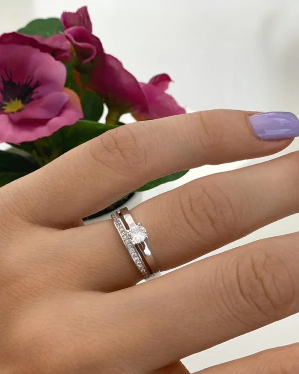 SREBRNI PRSTEN S CIRKONIMA (S260120-130344)