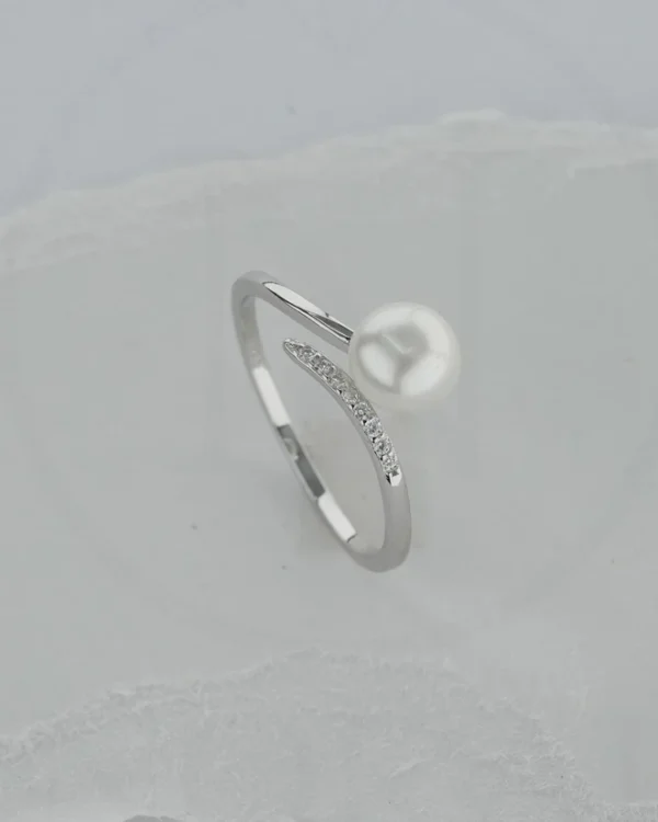 SREBRNI PRSTEN S BISEROM (S260127-154857)