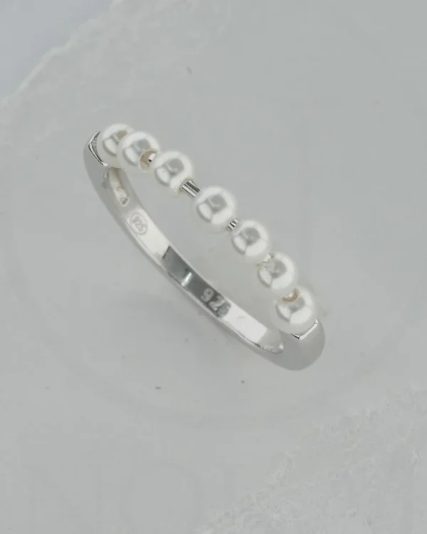 SREBRNI PRSTEN S BISEROM (S260127-165718)