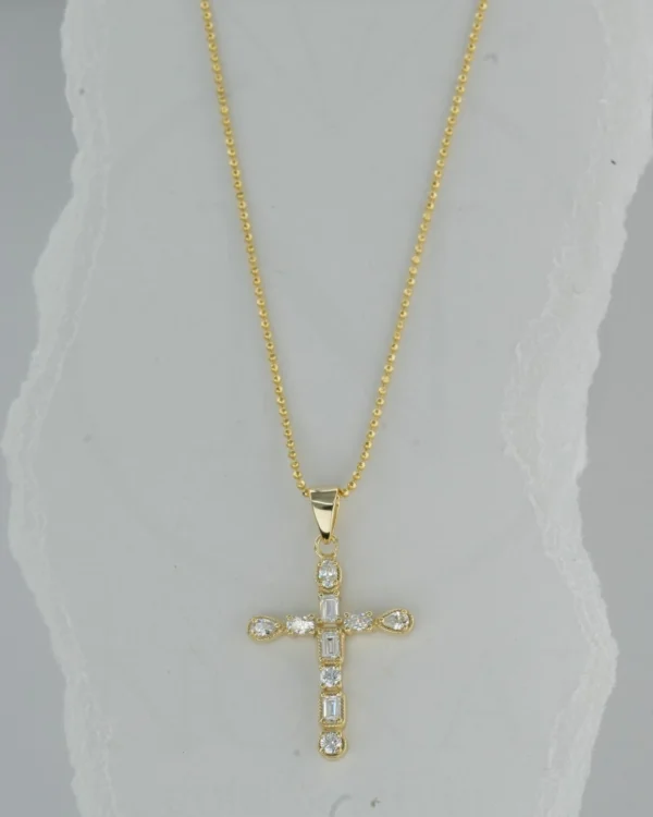 SREBRNA OGRLICA S CIRKONIMA - KRIŽ (S260130-183011)