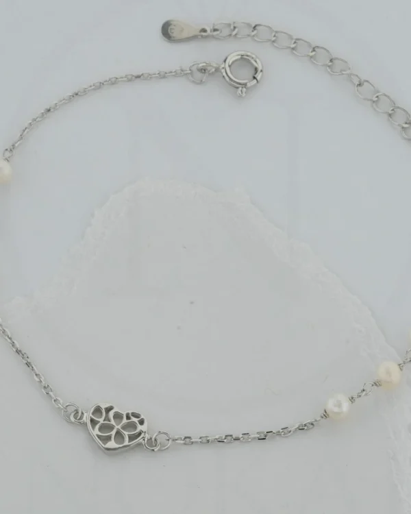 SREBRNA NARUKVICA S BISEROM - SRCE (S260130-184918)