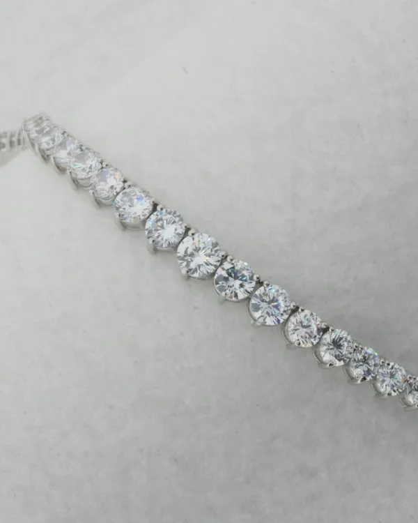 SREBRNA NARUKVICA (S260203-135542)