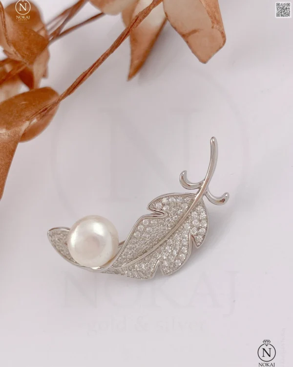 SREBRNI BROŠ S BISEROM (S260205-134827)