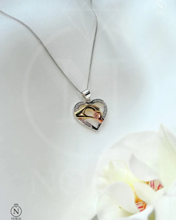 SREBRNA OGRLICA S CIRKONIMA - SRCE (S260227-152159)