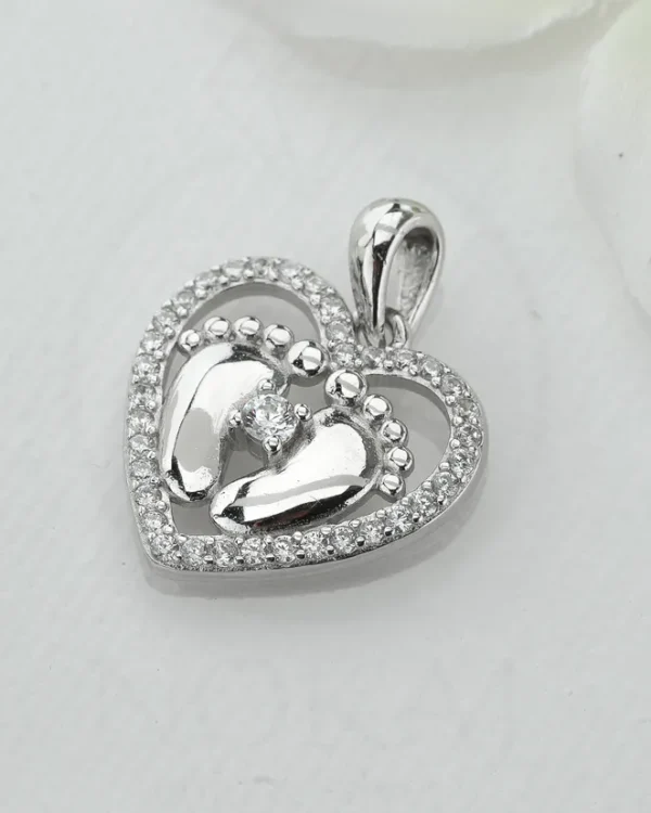 SREBRNI PRIVJESAK S CIRKONIMA - DJEČJA STOPALA (S260309-161821)