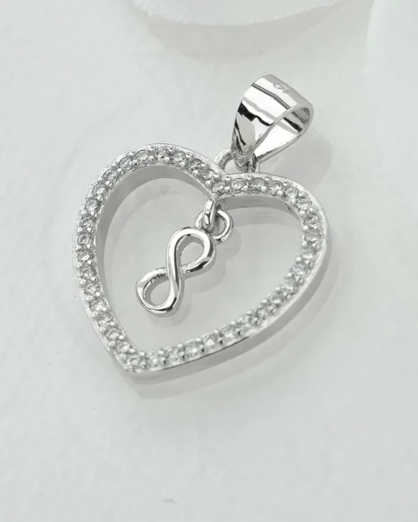 SREBRNI PRIVJESAK S CIRKONIMA - SRCE (S260309-164231)
