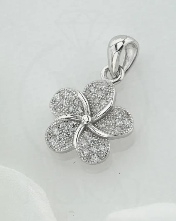 SREBRNI PRIVJESAK S CIRKONIMA - DJETELINA (S260311-142351)