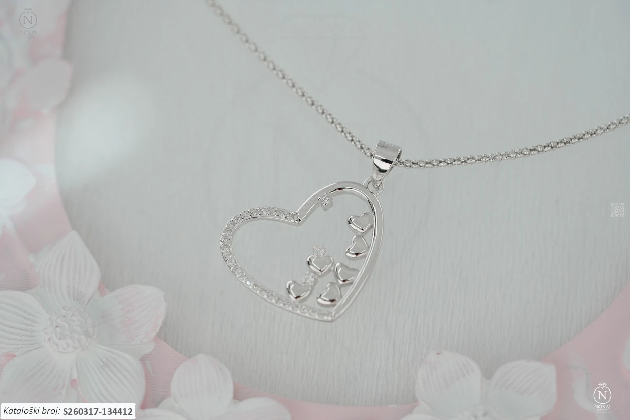 SREBRNA OGRLICA S CIRKONIMA - SRCE (S260317-134412)