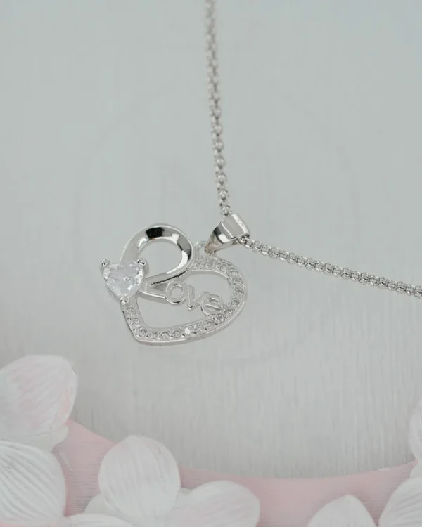 SREBRNA OGRLICA S CIRKONIMA - SRCE (S260317-134844)