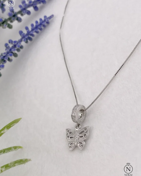 SREBRNA OGRLICA S CIRKONOM - LEPTIR (S260320-131035)