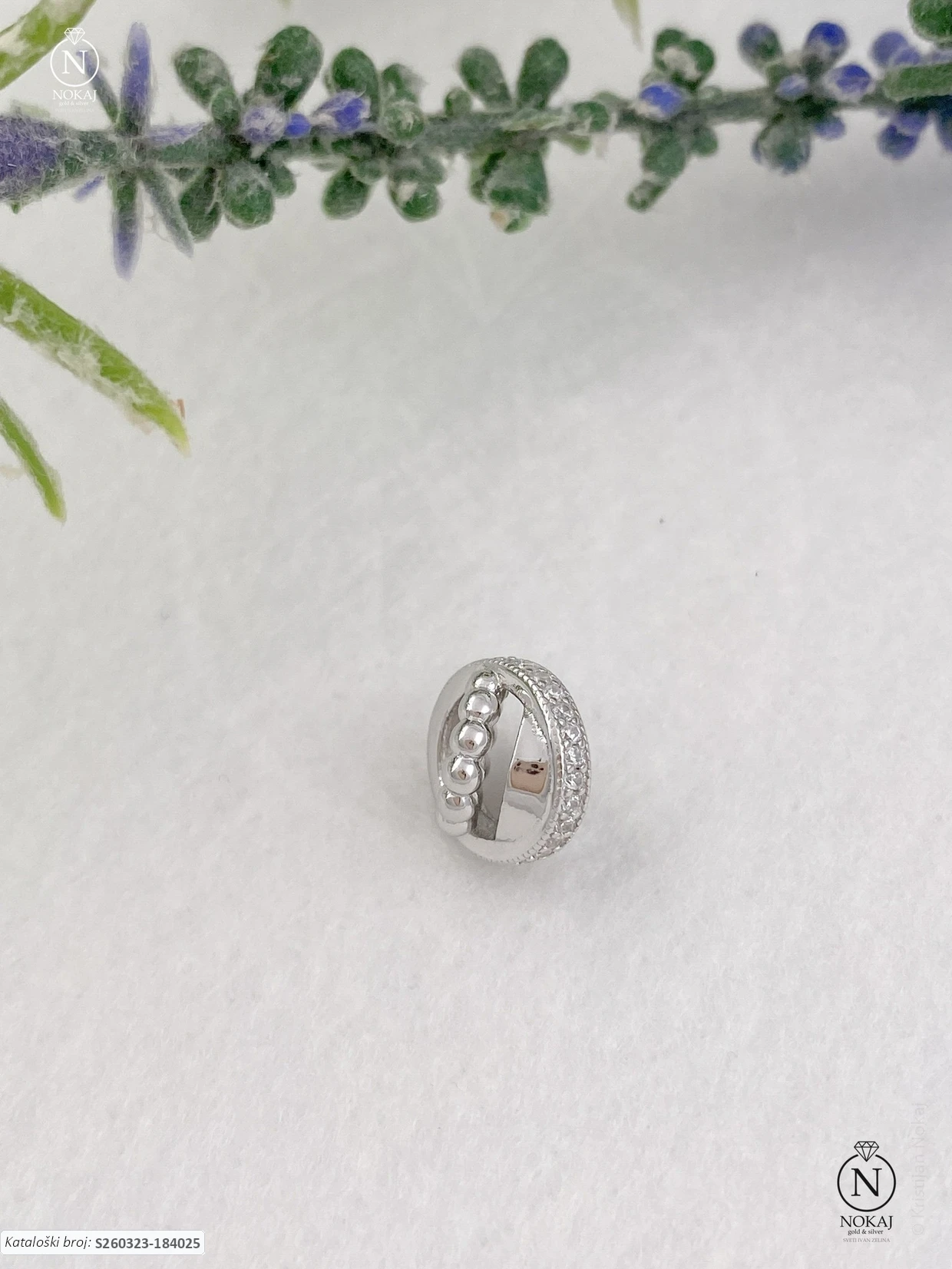SREBRNI PRIVJESAK S CIRKONIMA (S260323-184025)