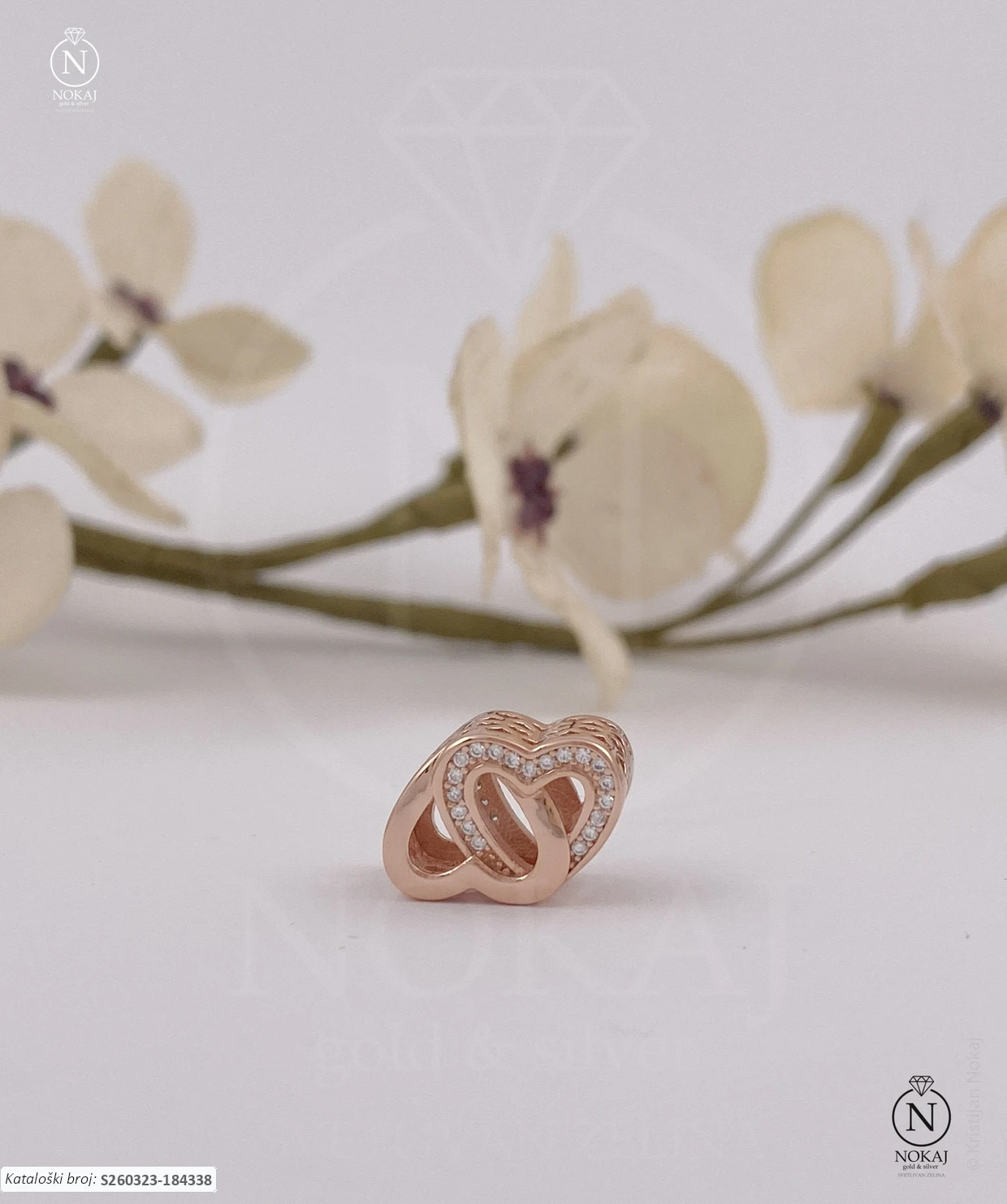 SREBRNI PRIVJESAK S CIRKONIMA - SRCE (S260323-184338)