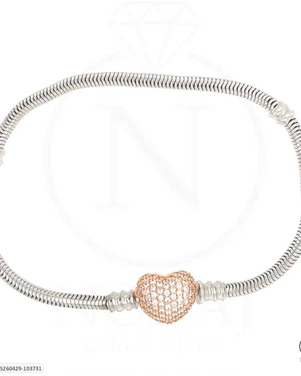 SREBRNA NARUKVICA S CIRKONIMA - SRCE (S260429-103731)