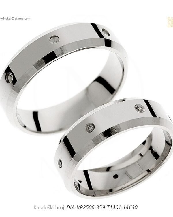 VJENČANO PRSTENJE TRIO – TRI SUPTILNA AKCENTA ZA SAVRŠEN SKLAD (S DIJAMANTIMA)